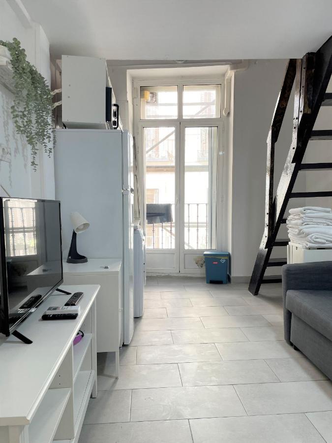 Acogedor Apartamento Con Balcon En El Barrio De Chueca, Gran Via Con Aire Acondicionado Y Calefaccion Madrid Bagian luar foto